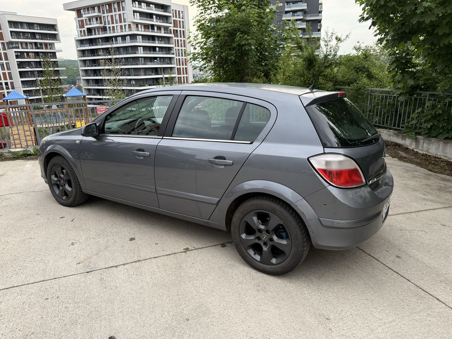 Opel Astra H 1.7 CDTI