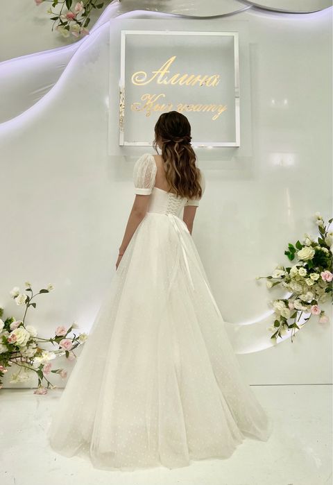 Свадебное платье