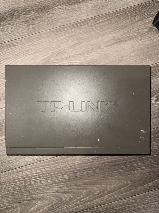 Switch 24канала tp link
