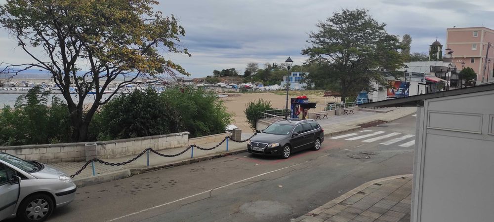 Дава се под наем Заведение в Черноморец - 200 кв.м за 10200 € - Снимка #1