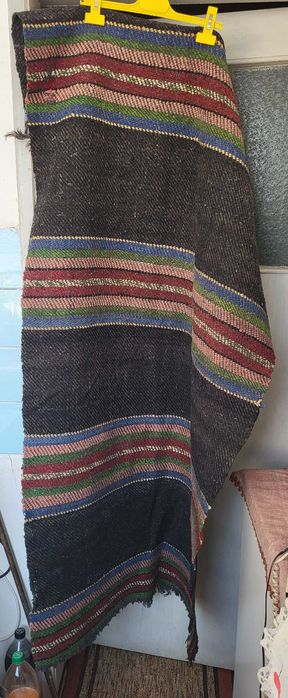 Продава битови черги пътеки килими ръчна изработка на домашен стан