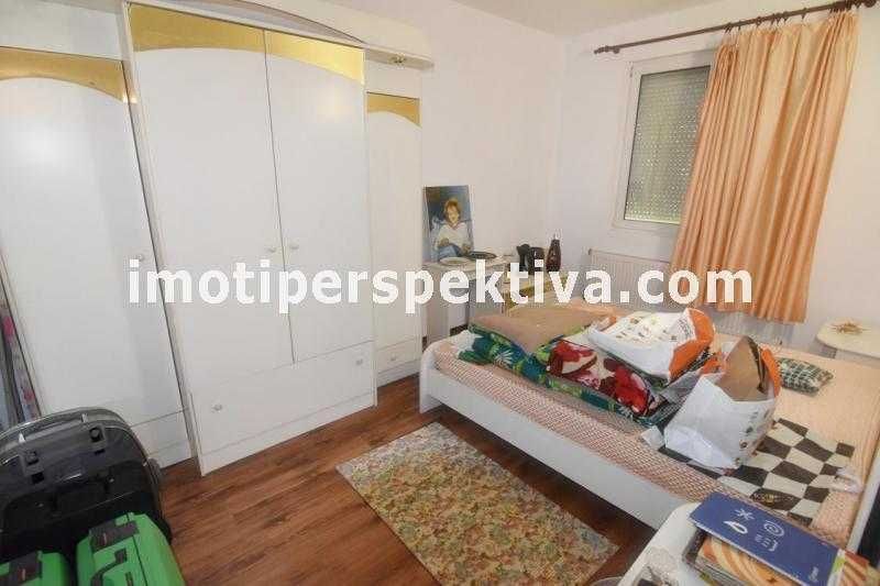 реф.1300 Обзаведена къща в кв. Кършияка!