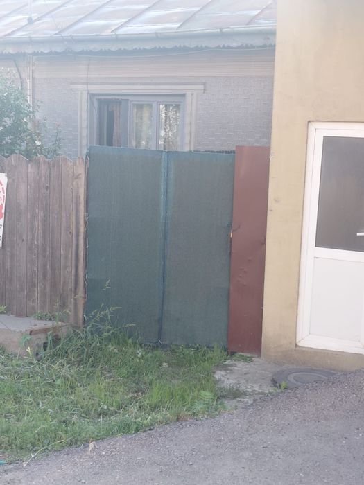 Închiriez spațiu comercial