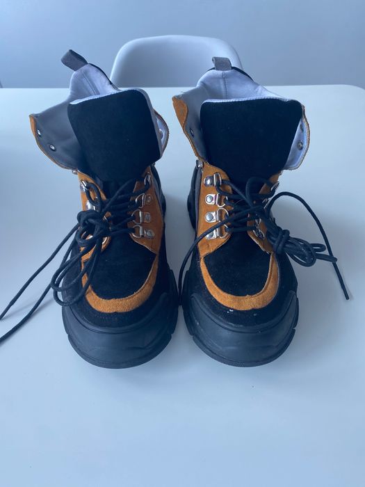 Дамски зимни боти