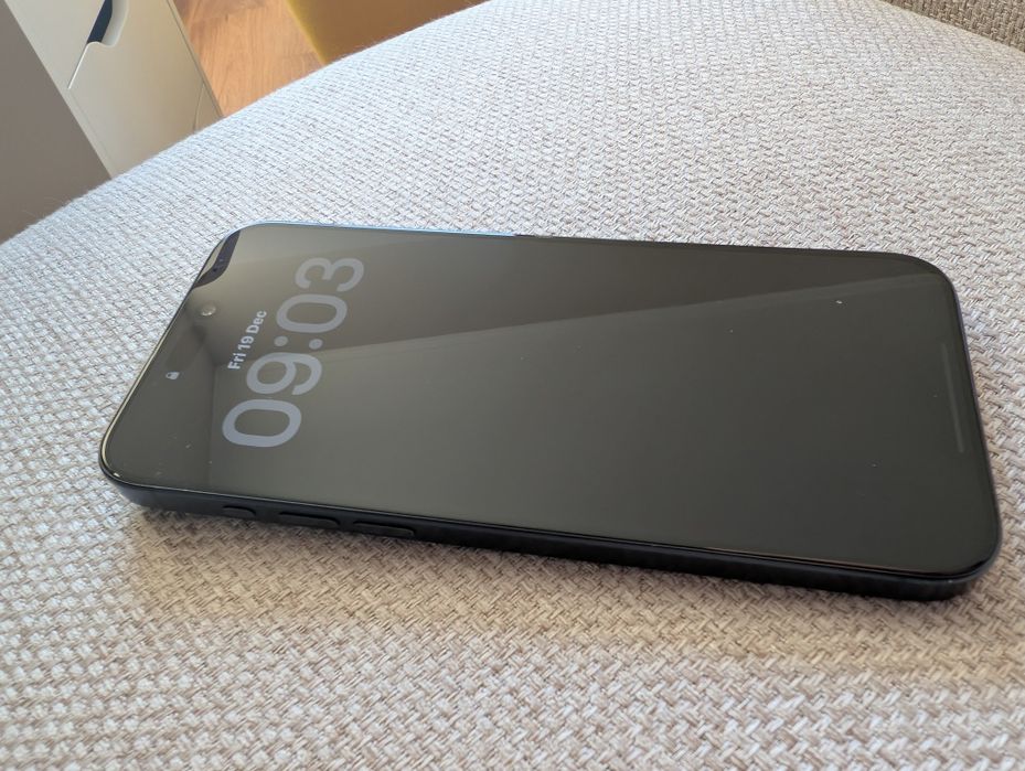 Vand iPhone 15 Pro Max in stare f buna