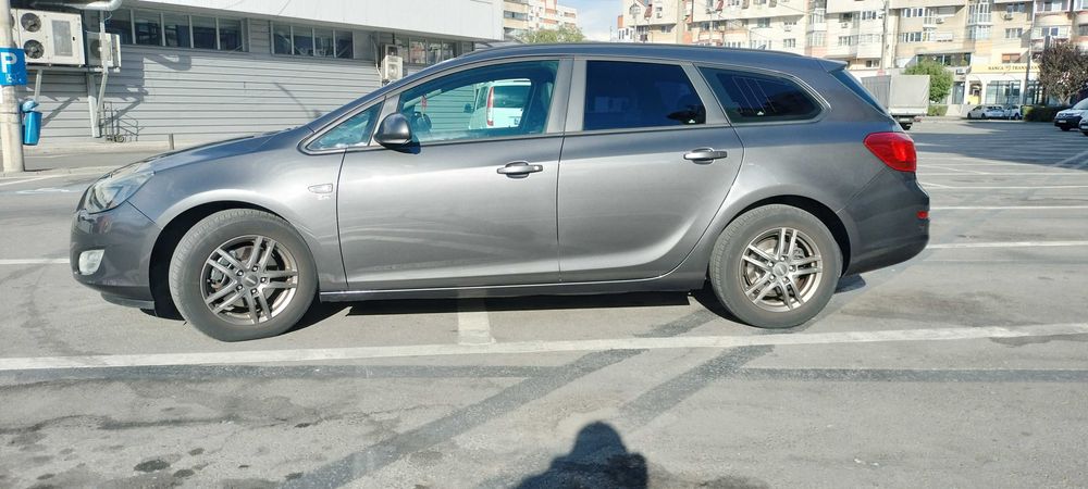 OPEL Astra 2012 — imagine 5