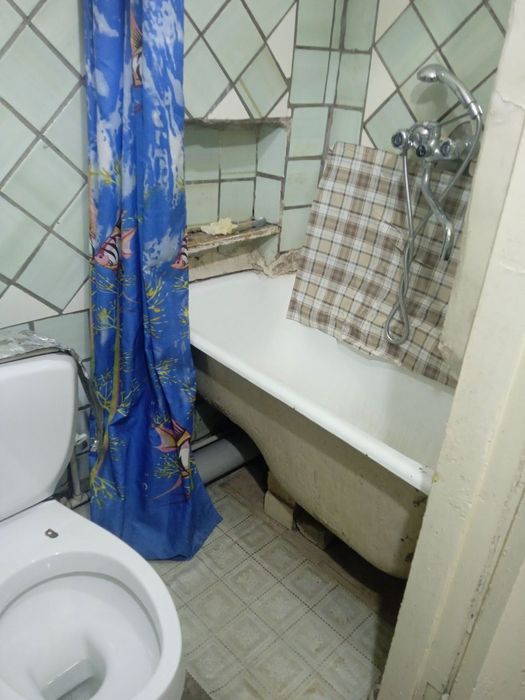 Мирзо Улугбек массив Чимган 1/2/2 ишлидга болага ва студент ларга