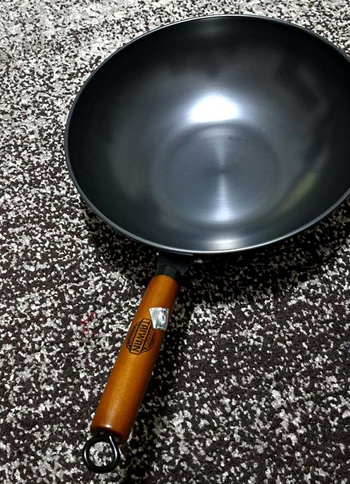 tigaie wok 32 cm