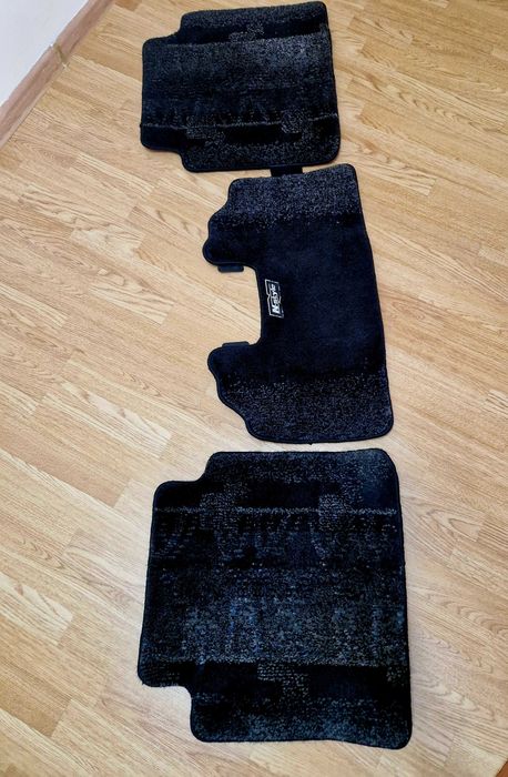 Полики для авто с ворсм