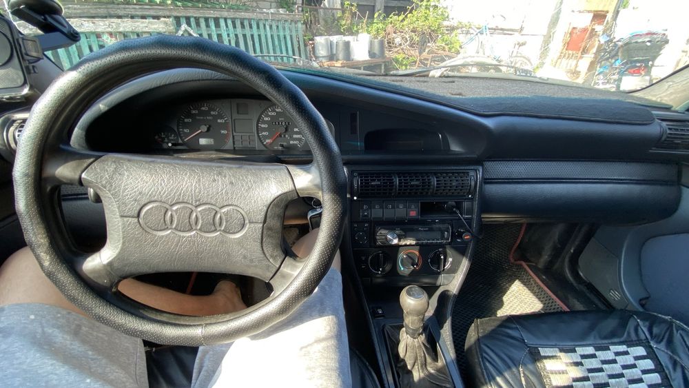Продам ауди 100 с4