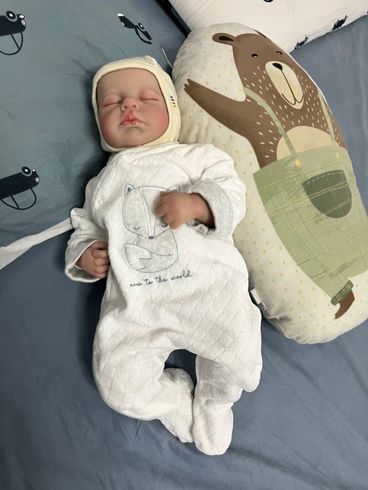 Papusa bebelus reborn nou nascut cadou iepuras