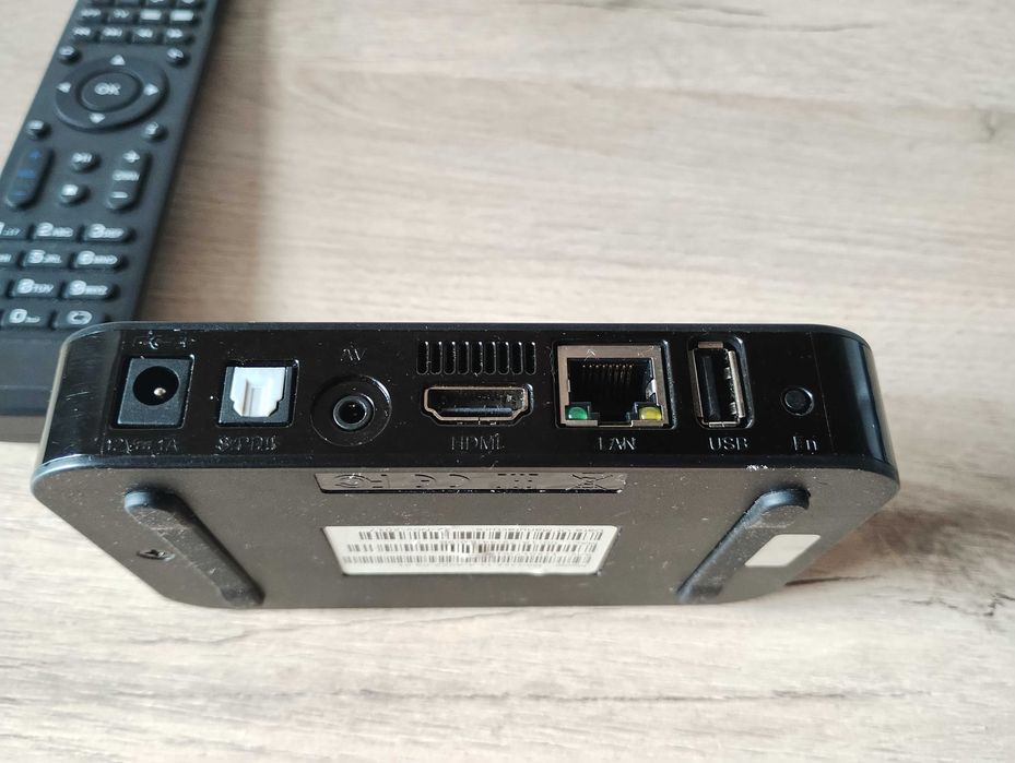 Infomir MAG 322 TV box