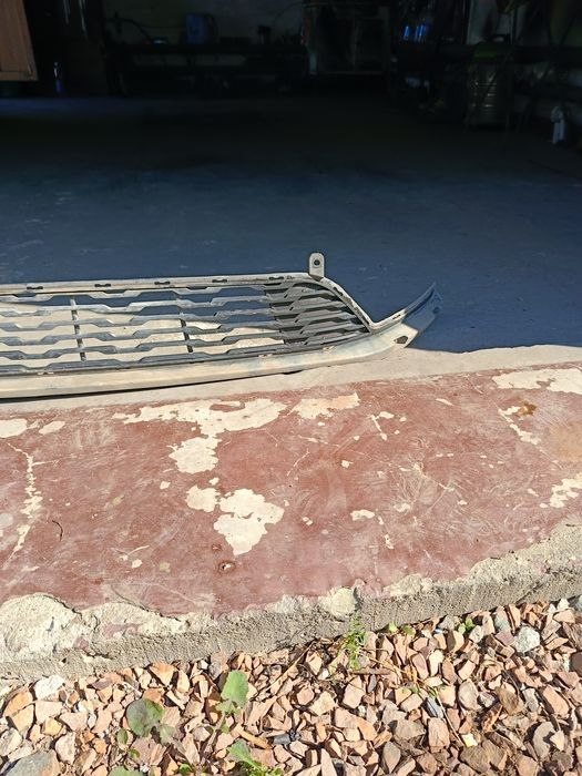 Решётка бампера кия