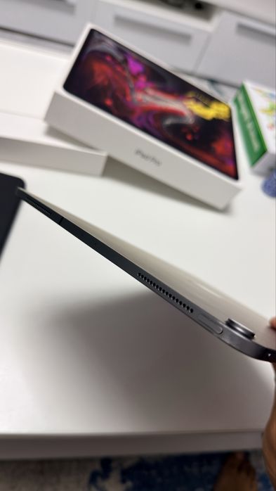Tableta ipad pro 12.9 256gb 99% baterie wifi+cellular impecabila