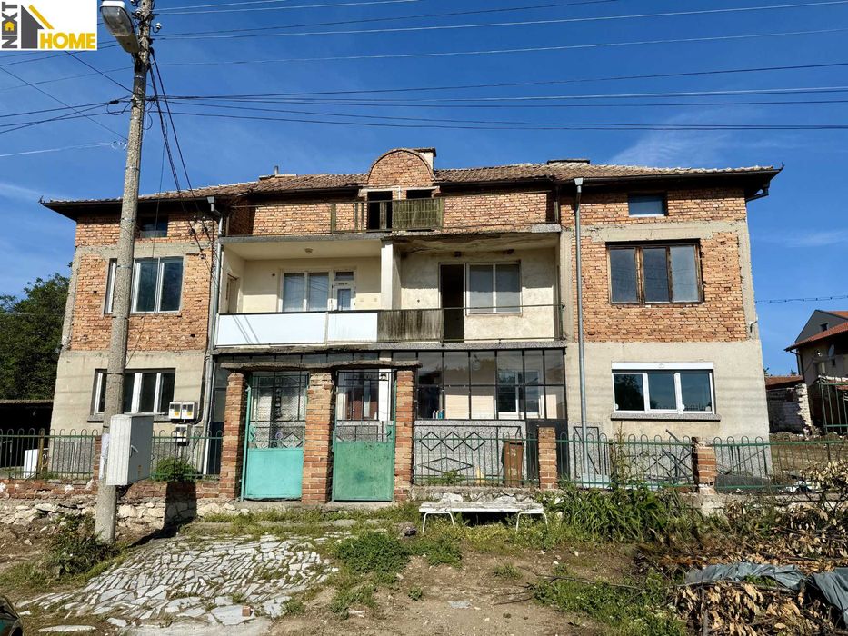 Продава се Къща в с. Брестник, Област Пловдив - 150 кв.м за 2334 €/кв.м - Снимка #1