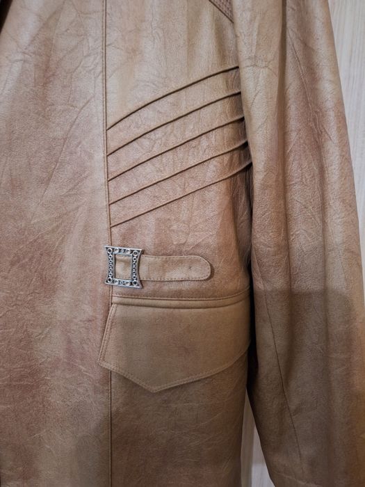 Елегангно дамско сако