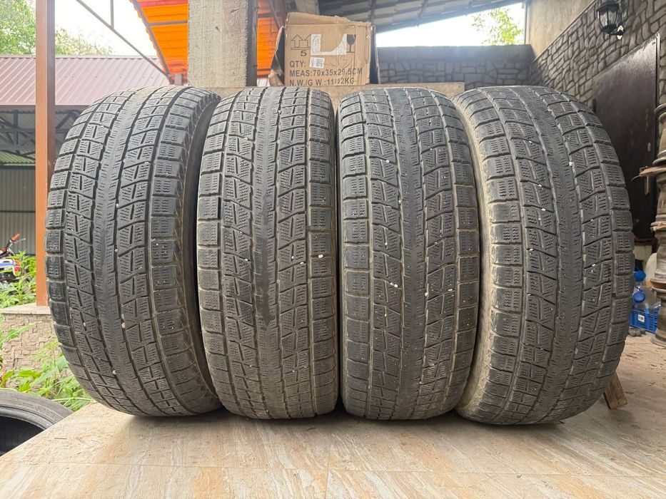 265 65 R17 Комплект 4шт. Зима Dunlop Шины
