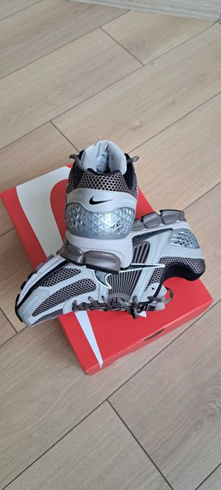 Nike Zoom Vomero 5
