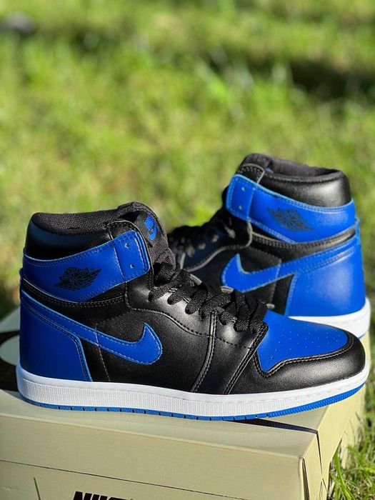 Adidasi Air Jordan 1high royal produs nou