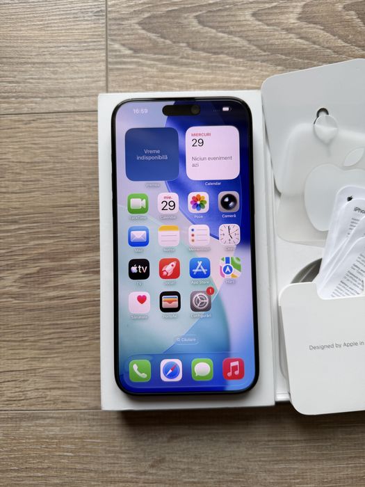 Iphone 15 Pro Max, 512 gb, bat.84%, negru - sticla spate fisurată