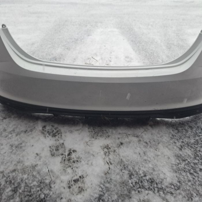 Продам задний бампер