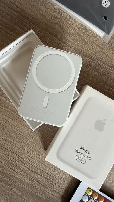 Apple Magsafe Battery Pack | Безжична зарядна батерия за Iphone
