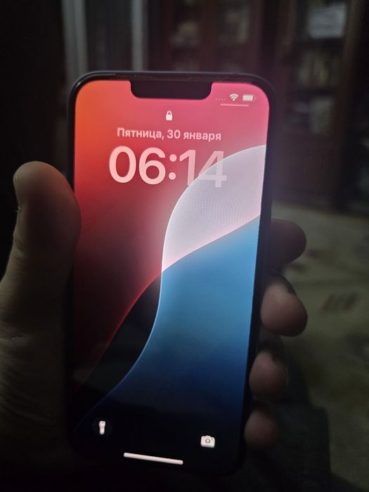 продаю iPhone 14