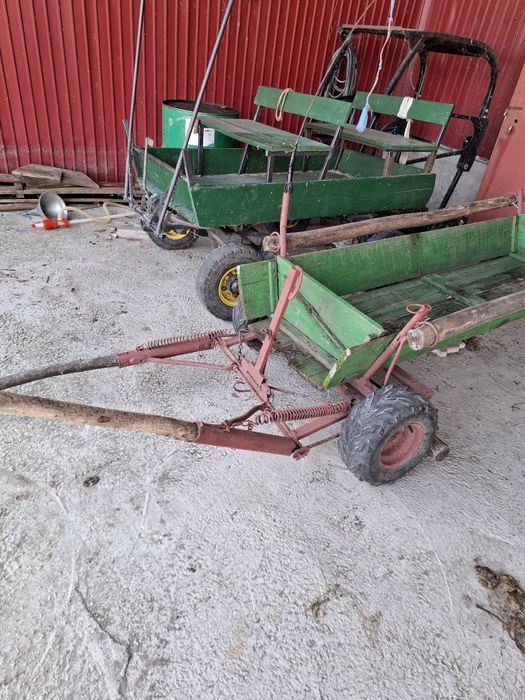 De vânzare caruta și sareta ponei