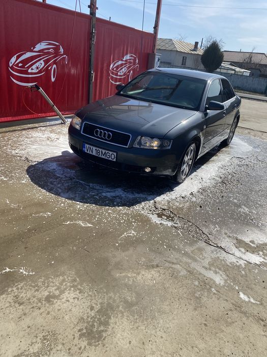 Vand audi a4 b6! Fac si schimb cu dubita