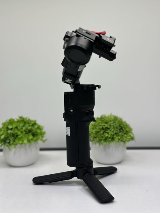 Стабилизатор Dji RS 3 mini