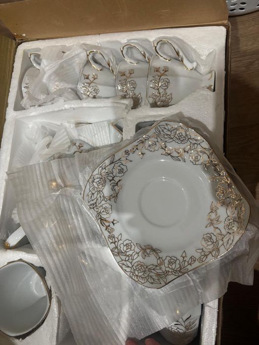 Новый Сервиз сатылады