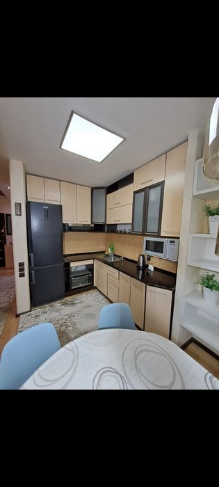 Холодильник продам недорого