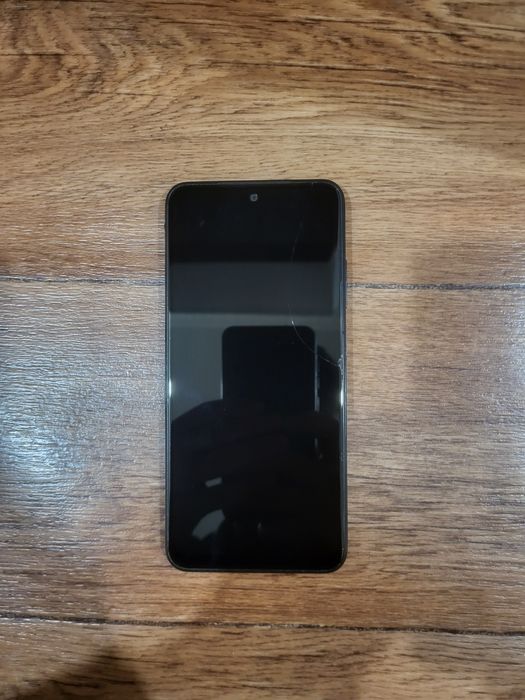 Телефон Редми нот 10 срочно срочно