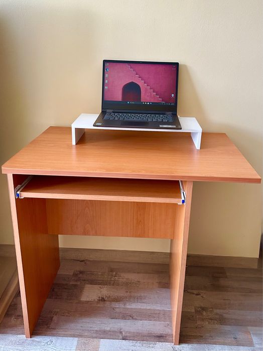 Докинг станция Dell WD19S; Бюро; Клавиатура и мишка Dell