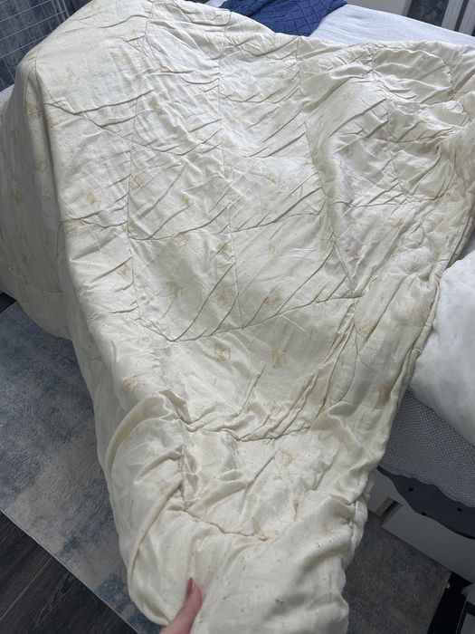 продам одеяло и подушку