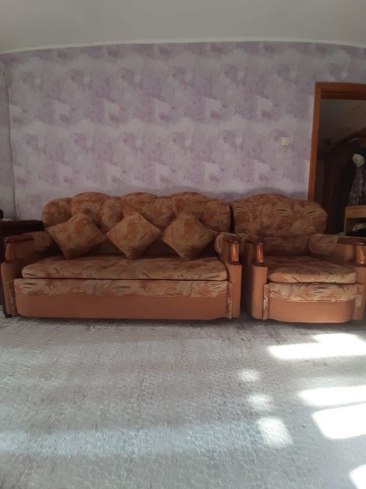 Диван + 2 кресла 25.000 тг
