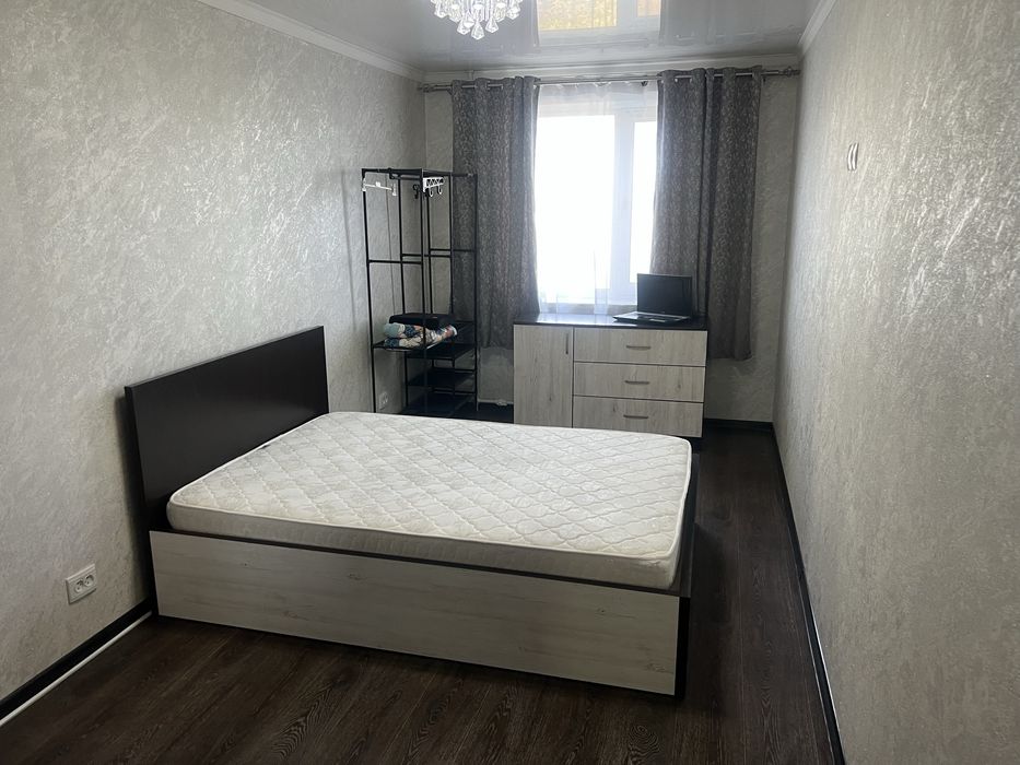 Продам 2-ком кв. 7мкр