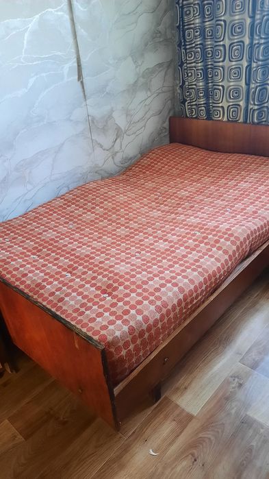 Продам кровать в хорошем состоянии