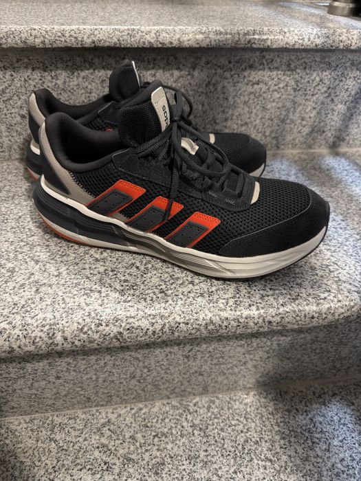Adidas маратонки нови 44н