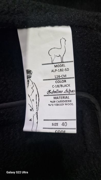 Продам пальто MAX MARA