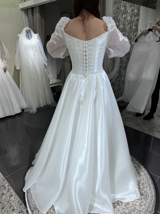 Продам свадебное платье