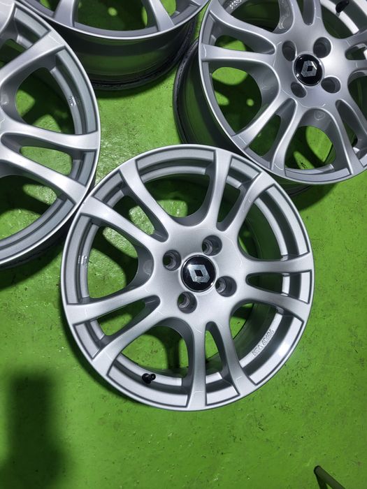 16 4x100 Renault Dacia лети джанти 4х100 рено дачия