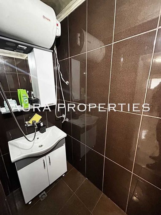 Продава се Къща в Разград, Житница - 68 кв.м за 1703 €/кв.м - Снимка #8