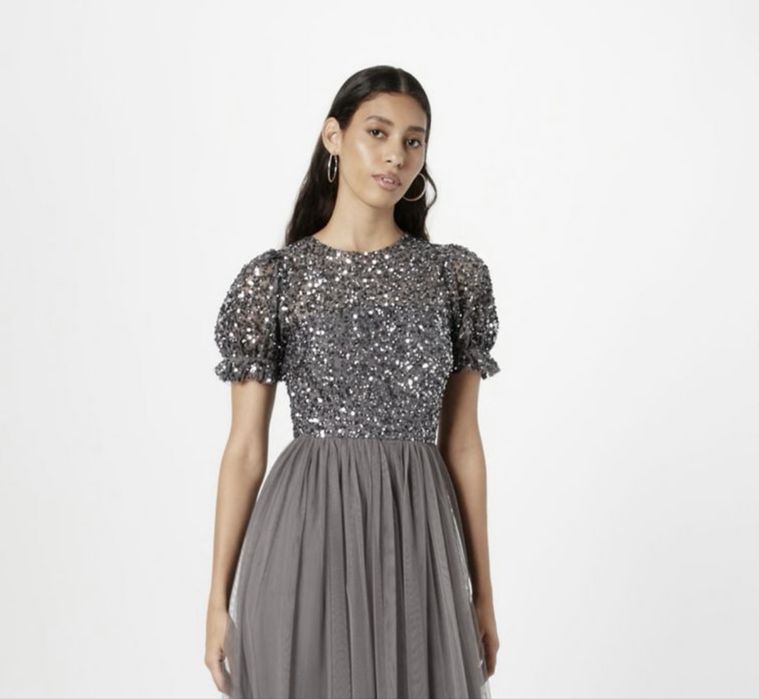 Официална Дамска Рокля