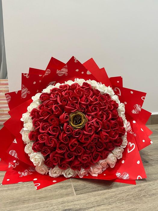 Buchet trandafiri 101