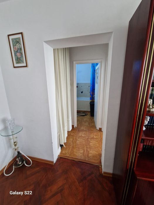 Vând apartament 3 camere Medgidia