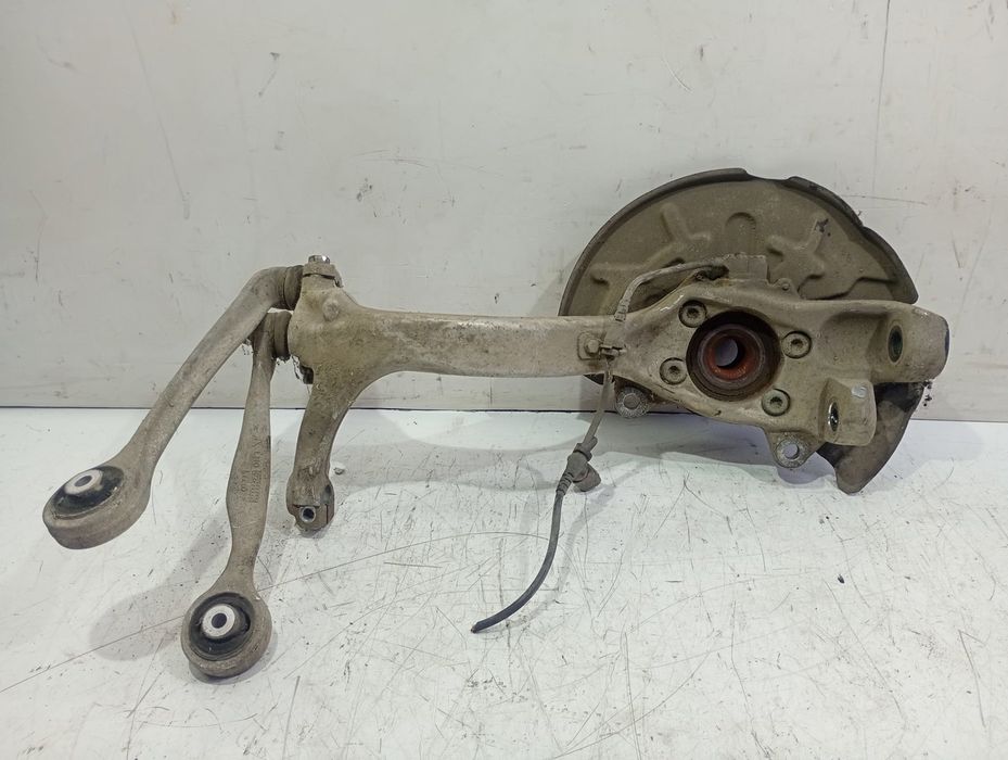 Fuzeta stanga fata Audi A4 B6 (2000 - 2005) 1.9 tdi AWX