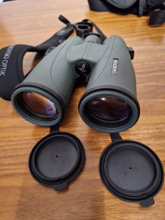 Vând binoclu Swarovski slc 15x56