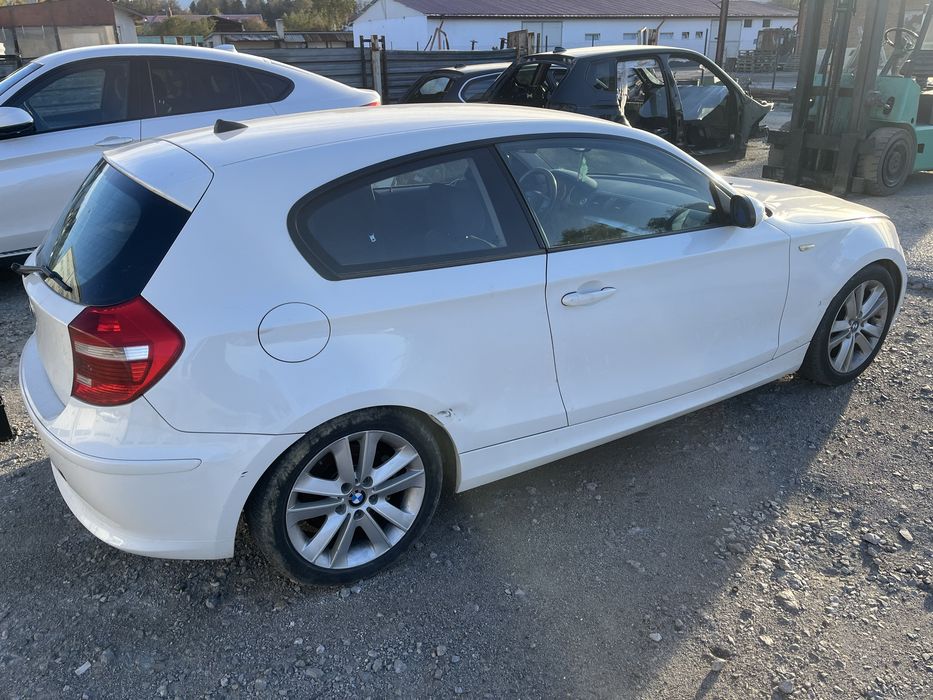 Bmw e81 118d 143hp НА ЧАСТИ ( бмв е81 118д 143 )