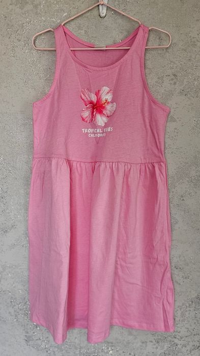 Платье на девочку 6-7 лет